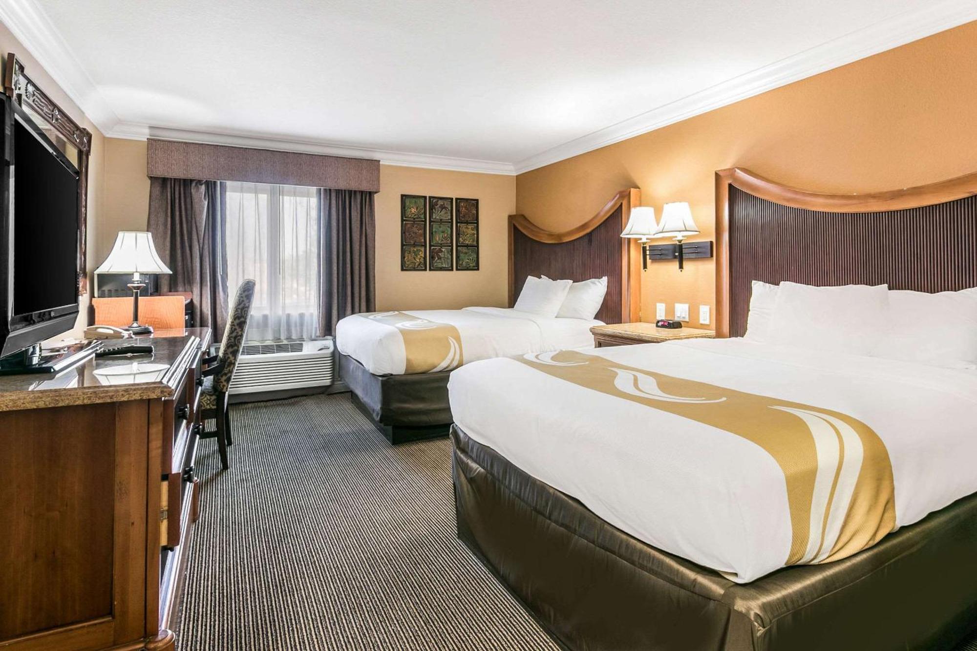 Quality Inn & Suites Atlanta Airport South College Park Exterior foto