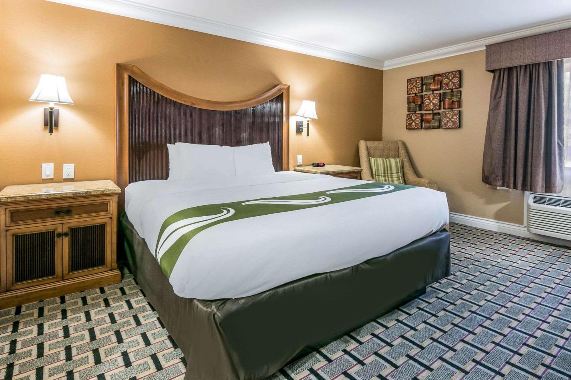Quality Inn & Suites Atlanta Airport South College Park Exterior foto